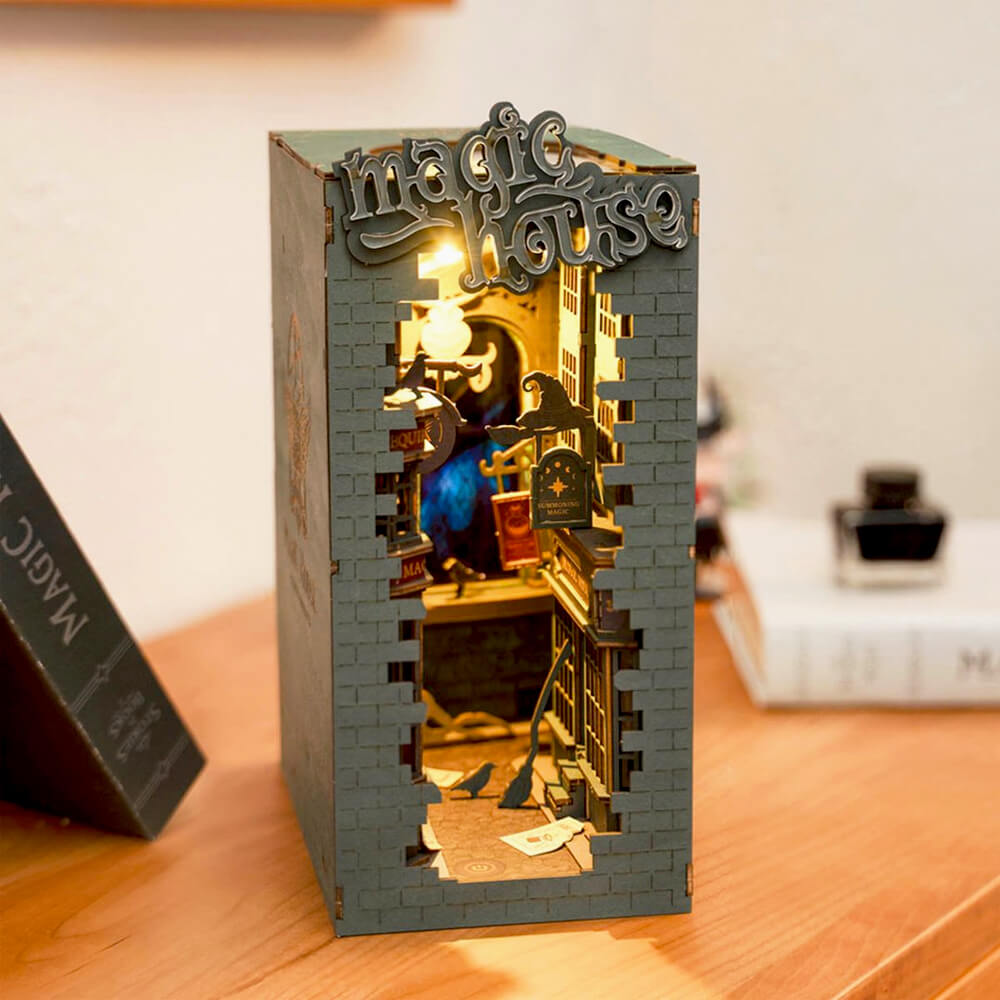 Book Nook - Wizard Alley
