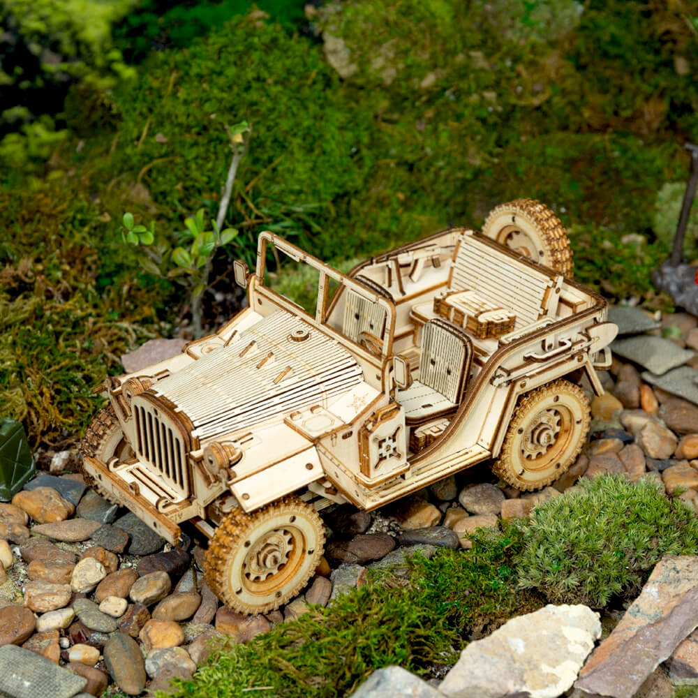 Maquette en Bois - Jeep de l'Armée – Puzzl Wood