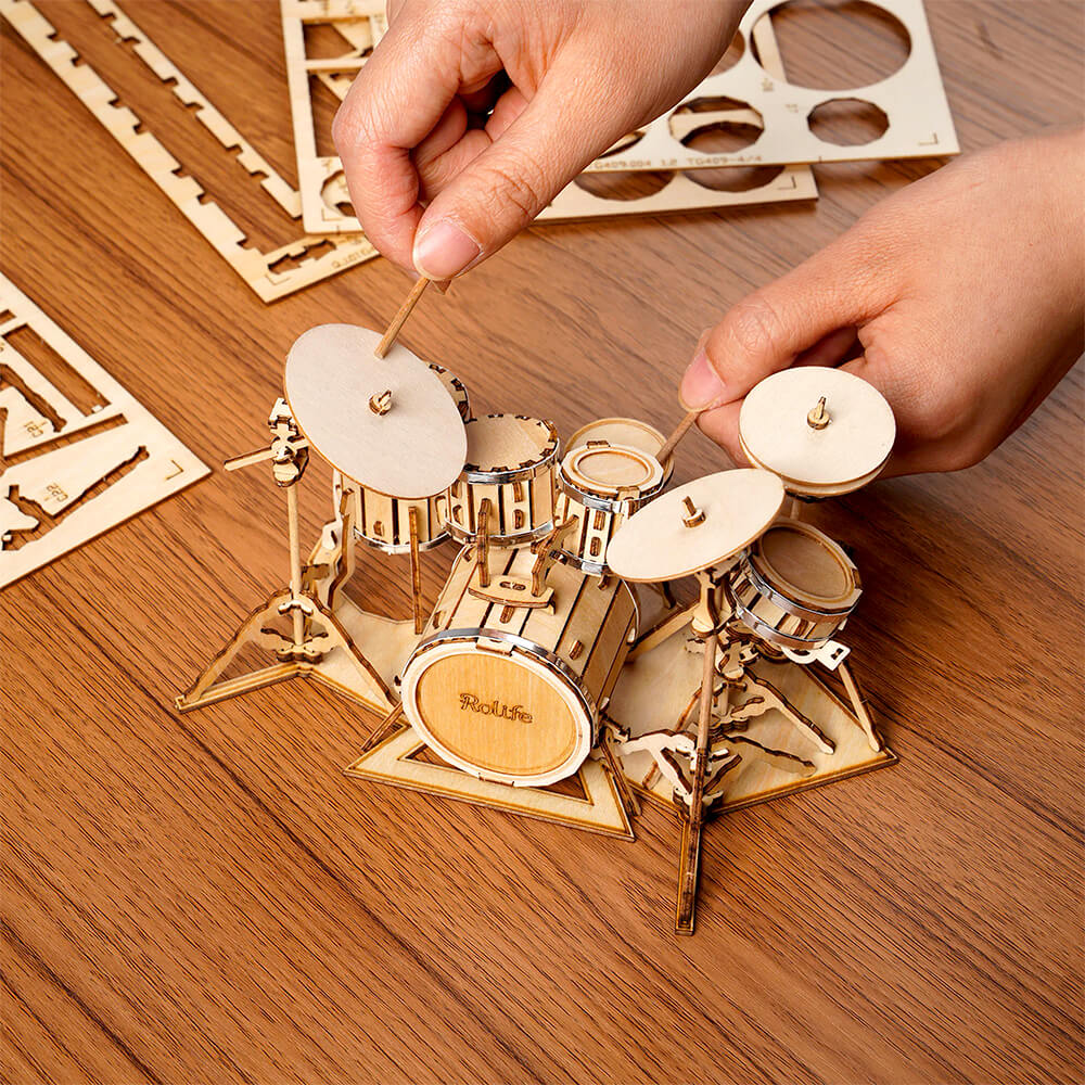 Maquette en Bois - Batterie