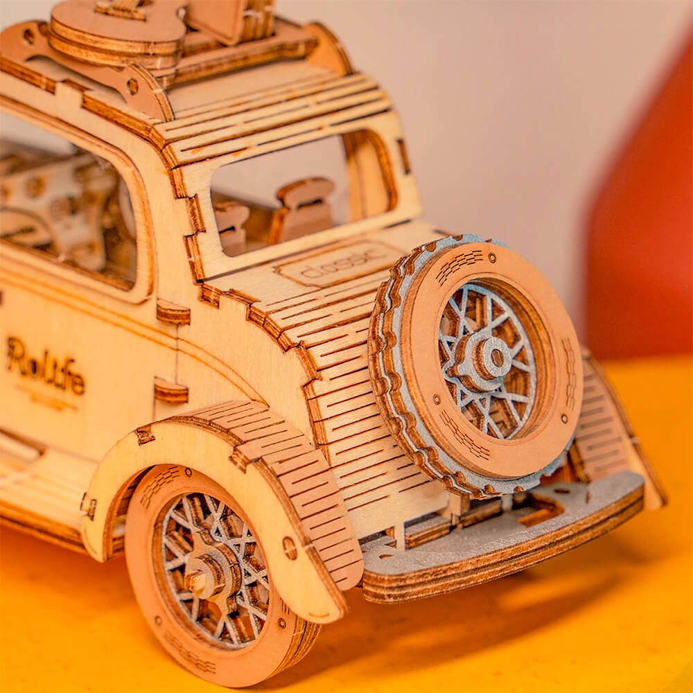 Maquette en Bois - Voiture Vintage